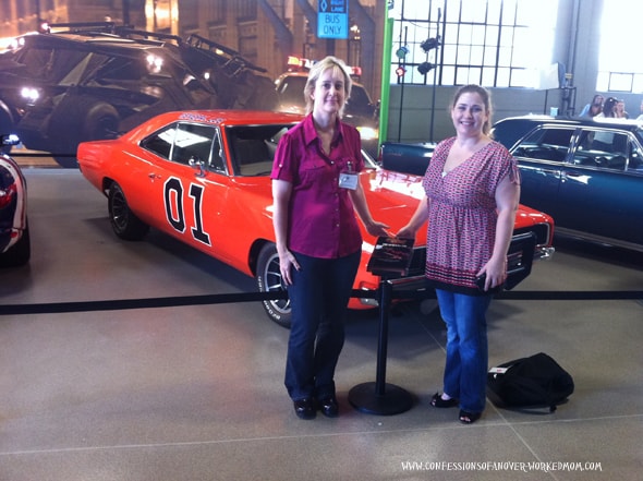 Lori & Ellen with General Lee Lori & Ellen with General Lee